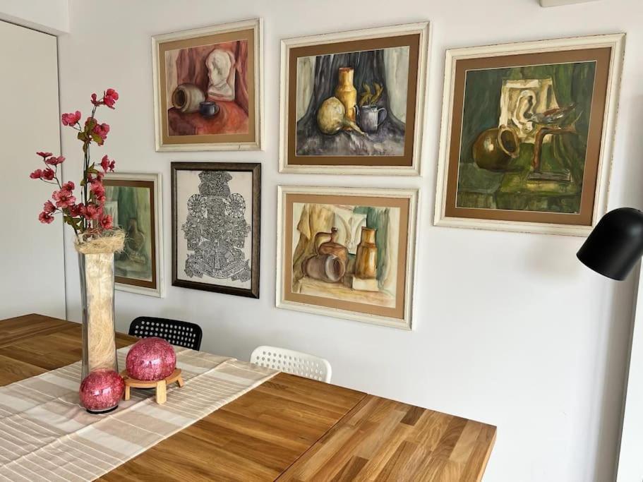 Kazanlak Large Guest House Apartment Near The Center With Full Kitchen & Dining Room, King Beds, Garden Patio, Free Parking & Self Check-In Exterior photo